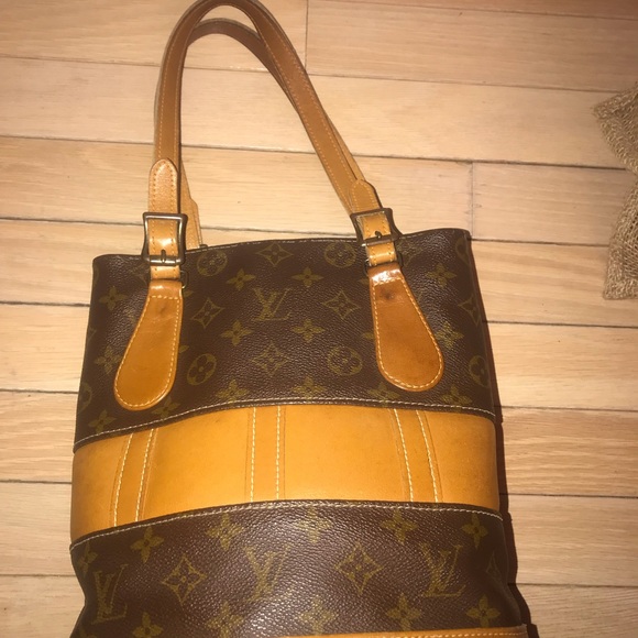 🌺💜🌺Monogram bucket bag🌺💜🌺 - Picture 3 of 7